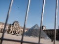 Covid-19 : l’exemple des voisins européens montre qu’il est possible de rouvrir les musées et théâtres en France