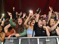 Covid-19 : un concert-test rassemble 5000 personnes sans masque à Liverpool