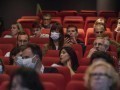 «Echaudés par les déprogrammations en cascade depuis mars 2020, les spectateurs se décident de plus en plus tard»