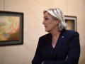 Marine Le Pen visite un musée privé au château de Jaunay-Clan, le 3 avril 2017. © Photo Guillaume Souvant / AFP
