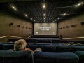 Chute de la fréquentation des salles de cinéma : à qui la faute ?