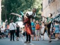 Un spectacle de rue lors du Festival « off » d’Avignon , le 12 juillet 2022