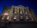 Au Grand Théâtre de Genève, caméras dans les vestiaires et omerta à tous les étages