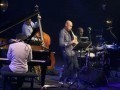 Y a-t-il encore du jazz dans les festivals de jazz ?