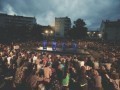 Chaleurs extrêmes, incendies, pluies diluviennes… Face au dérèglement climatique, les festivals d’été doivent repenser leur fonctionnement