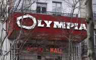 "Il y a de fortes chances que ce soit notre dernier Olympia" : après le boycott des salles de Vincent Bolloré par Dominique A, des professionnels de la musique en pleine interrogation