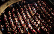 La fréquentation des théâtres progresse, portée par un public vieillissant et favorisé