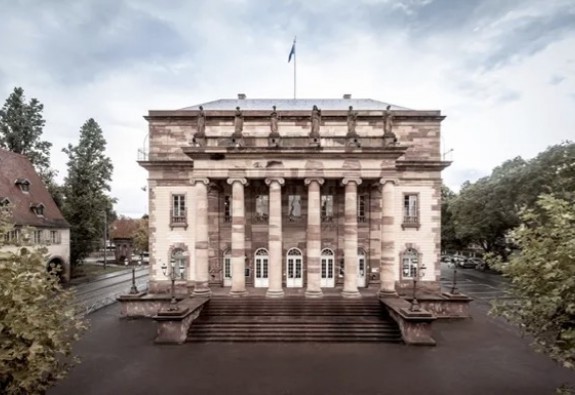À Strasbourg, le directeur de l'Opéra national du Rhin défend sa coûteuse rénovation