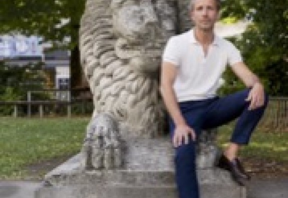 Politique culturelle en Pays-de-la-Loire : Alexandre Thébault, champion des coupes budgétaires et terreur des milieux artistiques