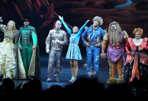 Droit du travail Etats-Unis : sans contrat depuis fin août, les musiciens de Broadway menacent de se mettre en grève