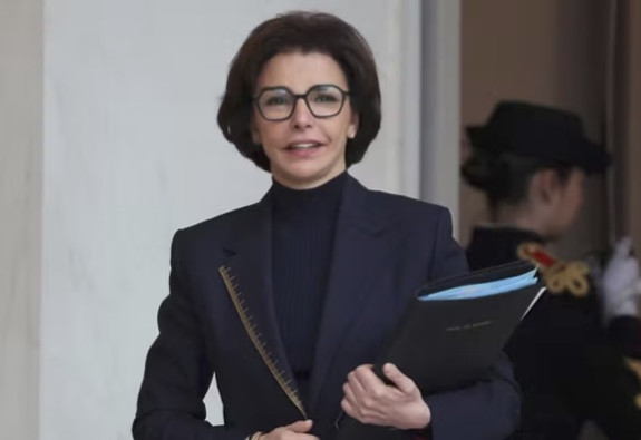 Ministre de la Culture, Rachida Dati refuse un débat sur la culture à Paris avant les municipales