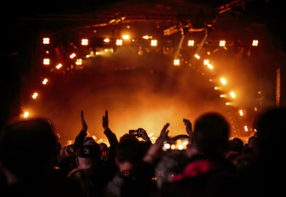 Le Printemps de Bourges fait le plein pour ses 50 ans : “Ce festival, c’est une école du vivre-ensemble”
