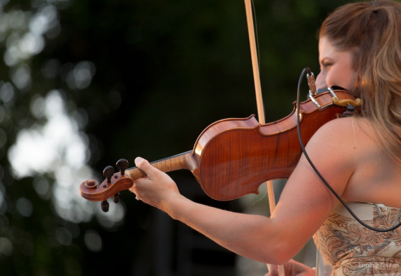 Emploi des femmes : pourquoi des trajectoires en pointillés ?