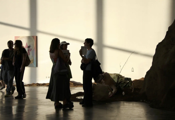 Le rôle et l’utilité des centres d’art contemporain français, source de divergences épidermiques