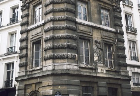 Non à l’expulsion des artistes de LaTour111, squat «légal» à Paris