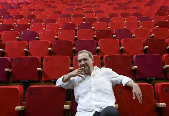 Les magistrats financiers étrillent la gestion du Printemps des comédiens par son ex-directeur, Jean Varela, et égratignent l’ancien trésorier Michaël Delafosse