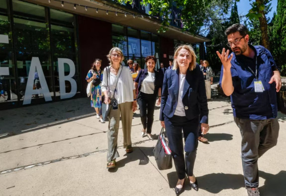 La politique et les politiques s’invitent au Festival d’Avignon