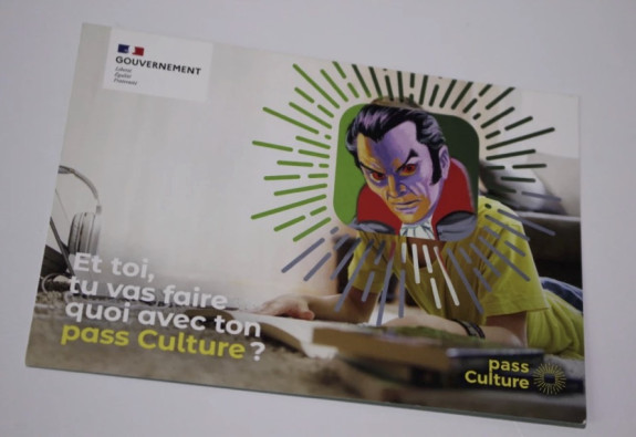 Pass Culture : 50 € supplémentaires pour un quotient familial inférieur à 700 €