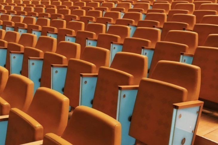 En Europe, des spectateurs renoncent au remboursement de leurs billets pour soutenir les artistes et les salles de spectacles