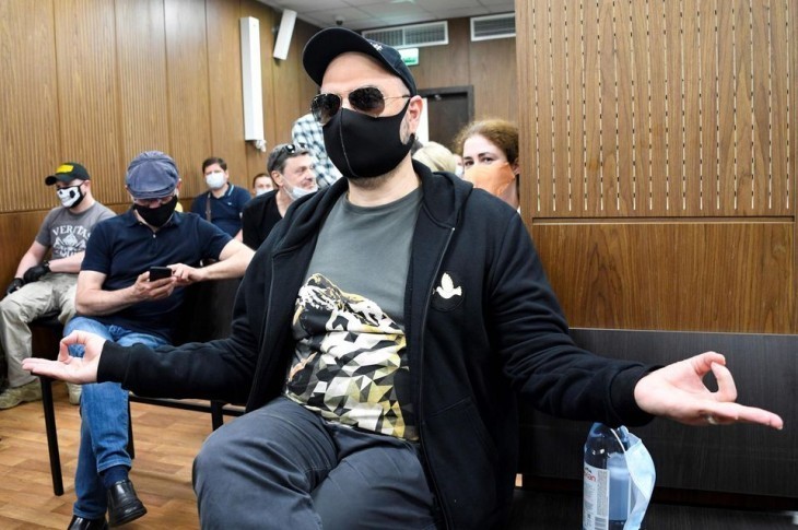 Russie : le cinéaste et metteur en scène Kirill Serebrennikov condamné à du sursis