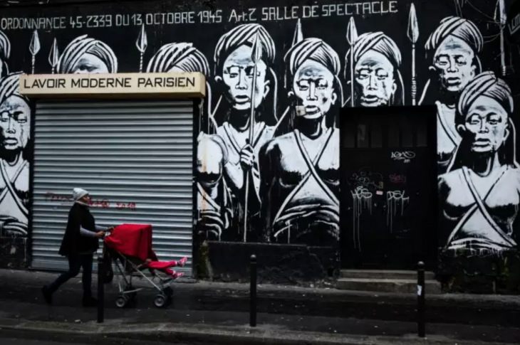 A Paris, la Mairie prend le contrôle de lieux culturels en péril
