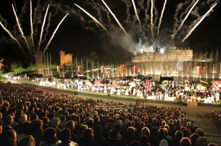 Coronavirus : une nouvelle dérogation pour le Puy du Fou mais toujours pas pour les salles et festivals