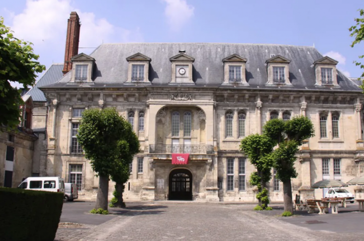 Un plan musclé de 614 millions pour consolider le patrimoine français