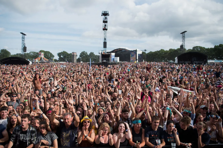 Face à la contrainte du pass sanitaire, les festivals peinent à faire le plein