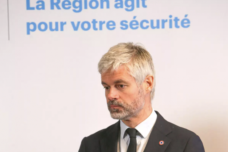 En Auvergne-Rhône-Alpes, “Laurent Wauquiez déclare la guerre aux artistes et aux intellectuels”