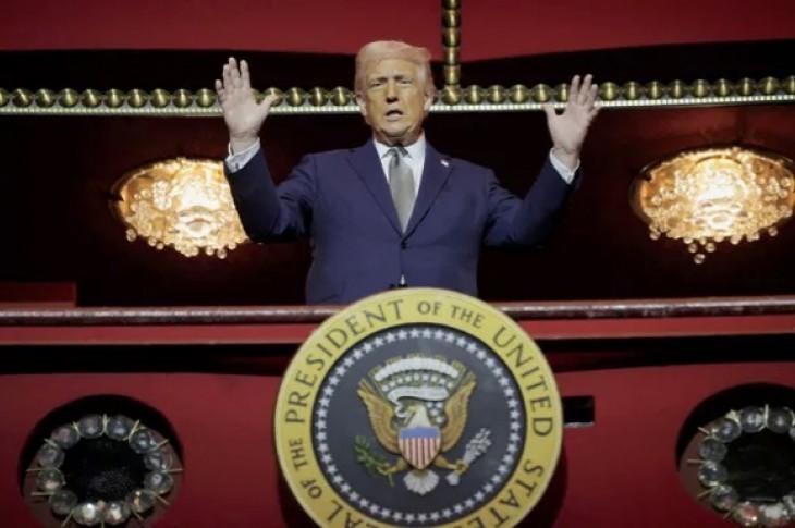 « J’aime les chansons » : Donald Trump va voir Les Misérables, malgré les menaces de boycott par les comédiens