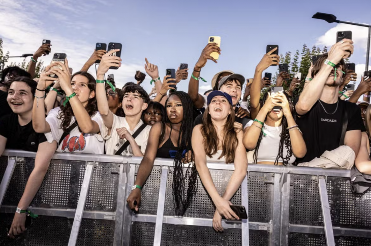 Pour les festivals de musique, la hausse des prix des billets n’empêche pas les déficits