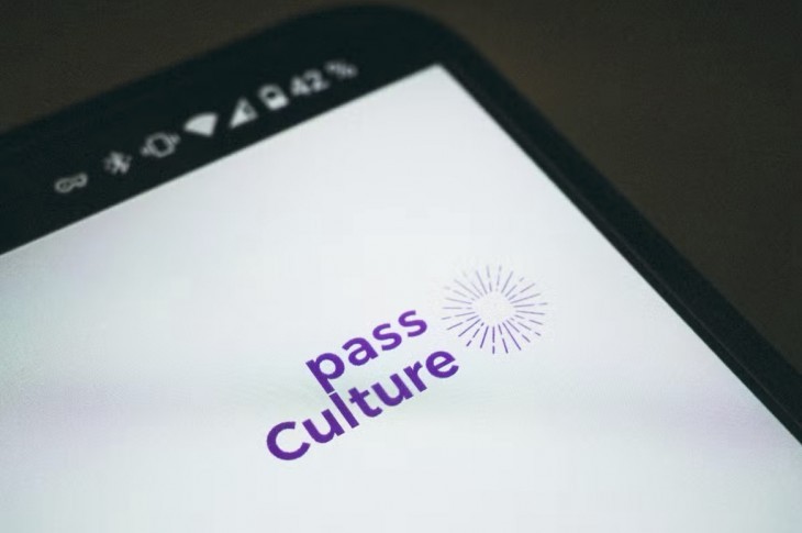 Le pass Culture dans le viseur de deux sénateurs