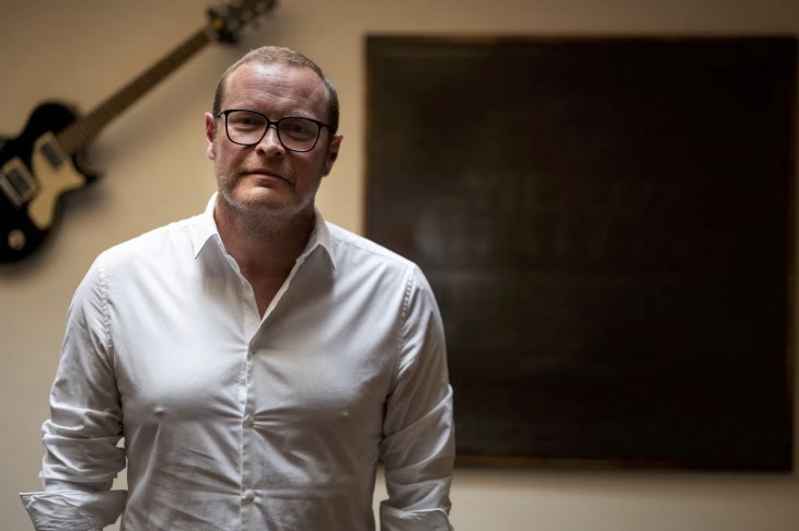 "On attend des mesures concrètes" pour "protéger les festivals 100% associatifs et indépendants", déclare le directeur des Vieilles Charrues