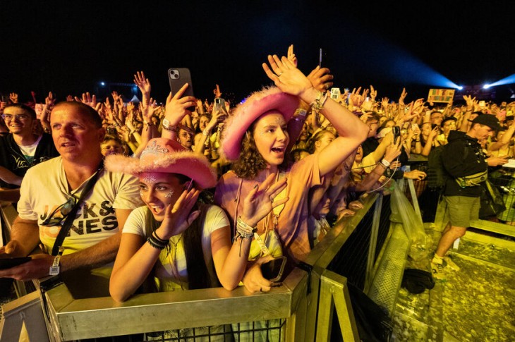 « C’est de plus en plus grandiose » : comment le V and B fest’ est devenu l’un des plus gros festivals de l’été
