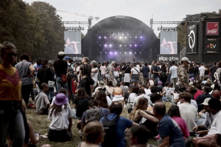 93% des festivals français en difficulté financière, la moitié est déficitaire en 2025, selon le Syndicat des musiques actuelles