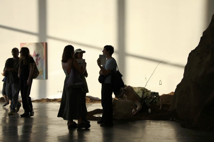 Le rôle et l’utilité des centres d’art contemporain français, source de divergences épidermiques