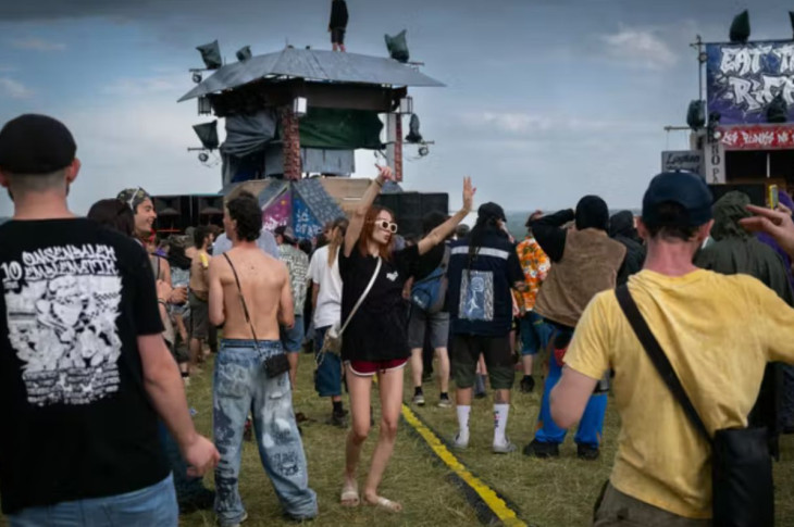 « C’est cette culture qui m’a donné envie d’être DJ » : ce que la scène électronique française doit aux free-parties