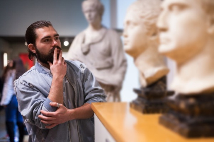 Liberté de programmation : les musées de plus en plus sous pression